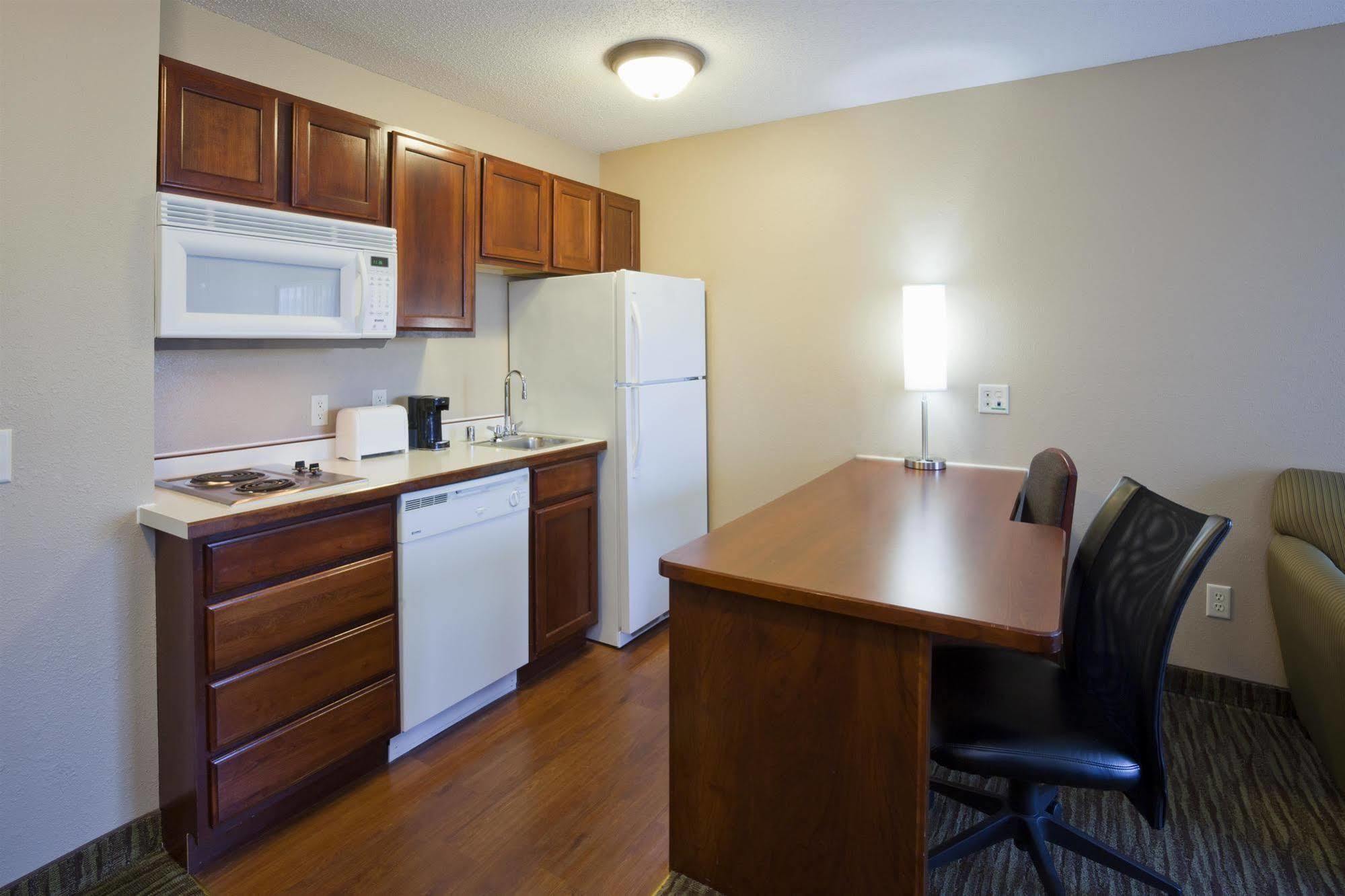 Grandstay Residential Suites Hotel - Eau Claire Εξωτερικό φωτογραφία