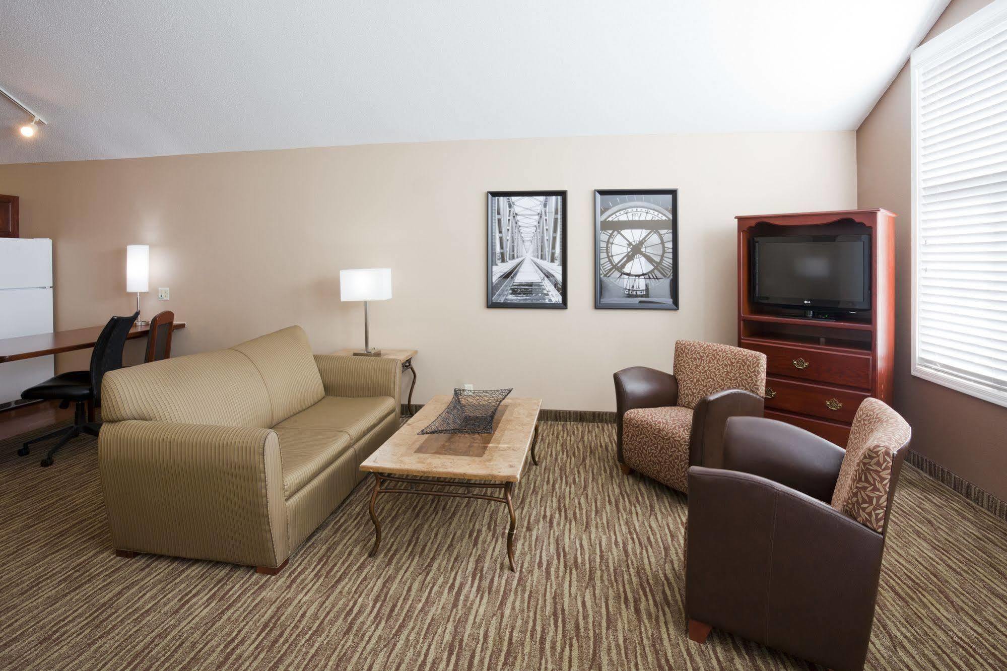 Grandstay Residential Suites Hotel - Eau Claire Εξωτερικό φωτογραφία